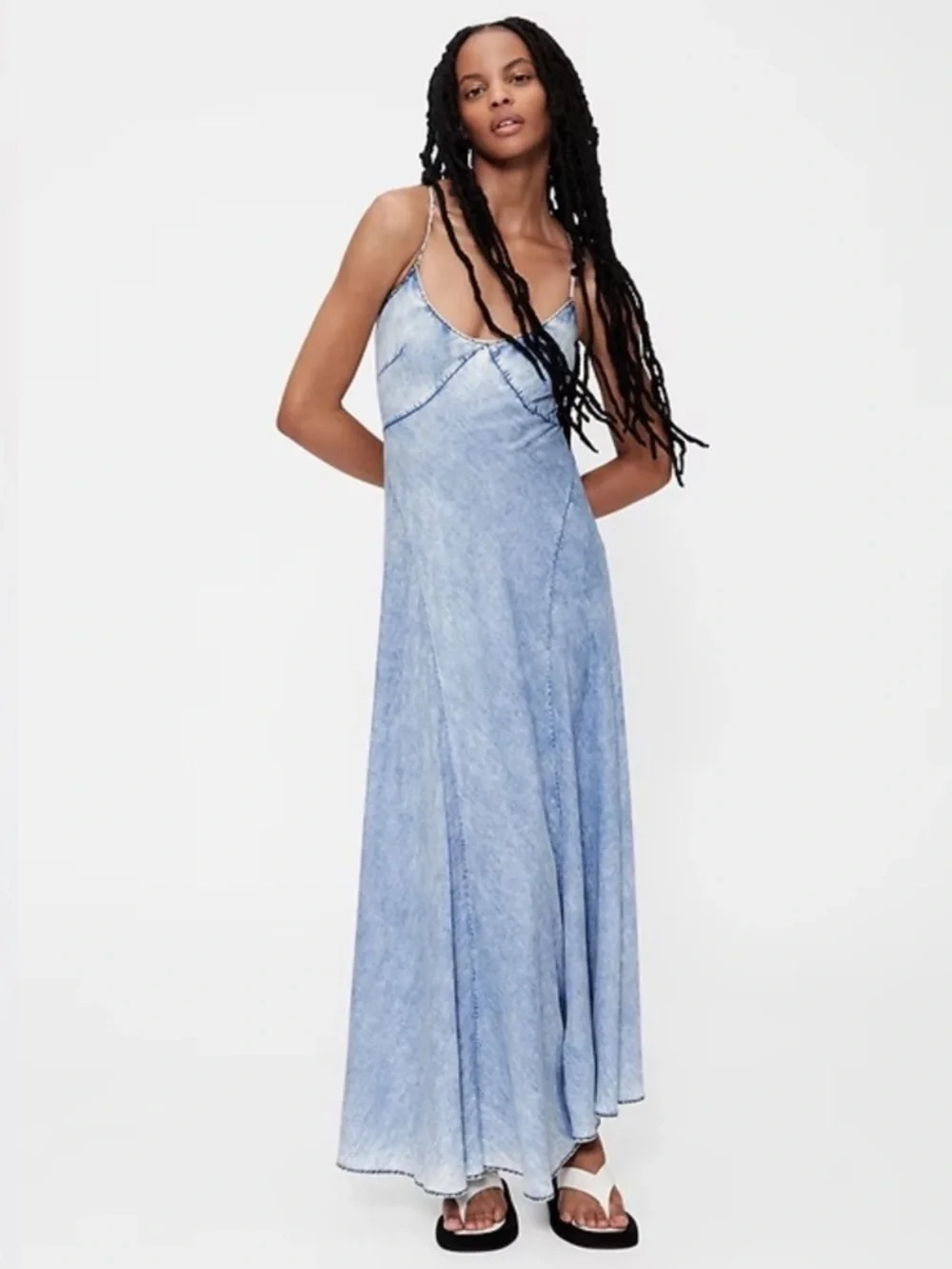 gap denim maxi dress | Dresses | Nwt Gap Light Indigo Gapstudio Draped Slip 83323 flares at the waist Denim Seamed Maxi Dress |